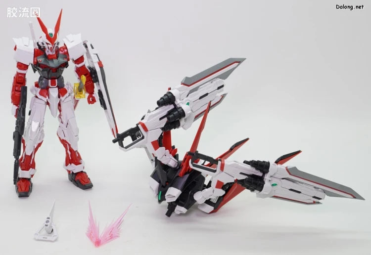 P-Bandai MG 1/100 Gundam Astray Red Dragon