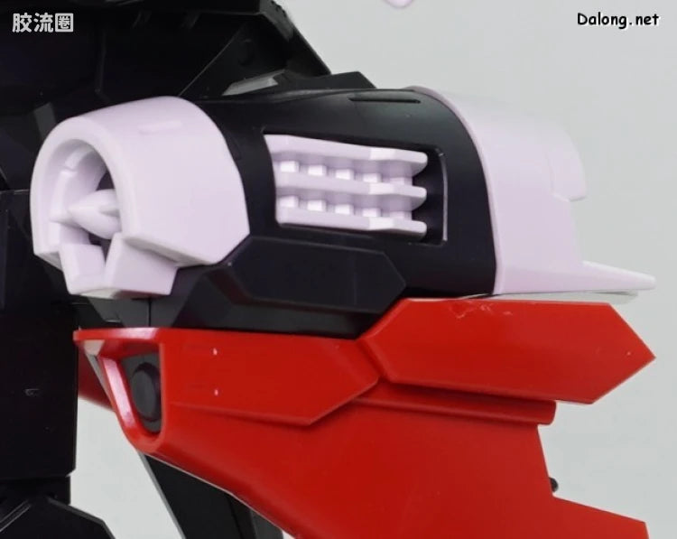 P-Bandai MG 1/100 Gundam Astray Red Dragon