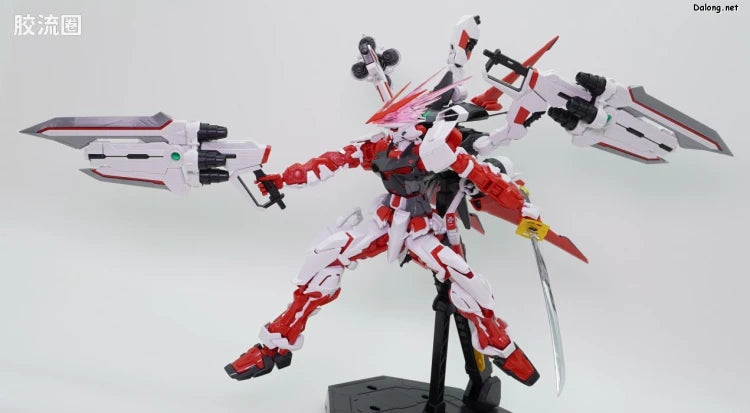 P-Bandai MG 1/100 Gundam Astray Red Dragon