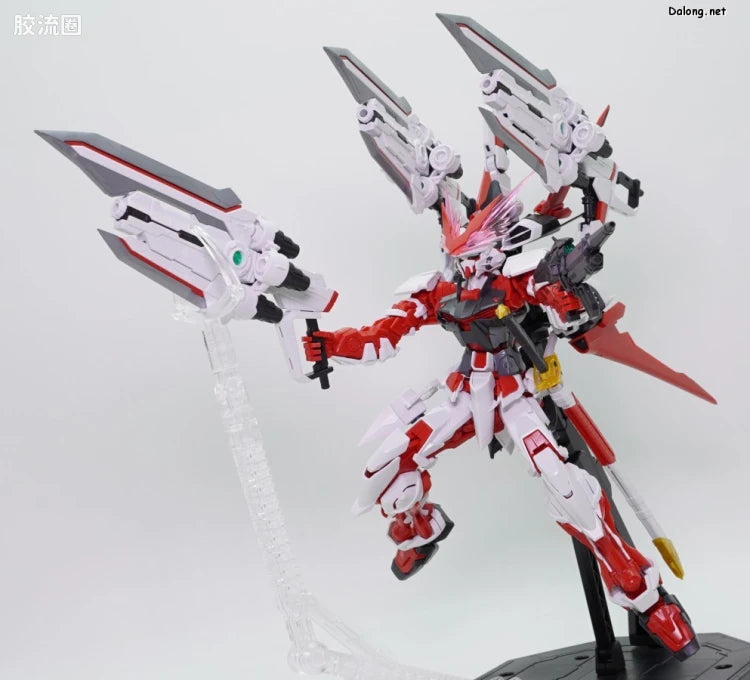 P-Bandai MG 1/100 Gundam Astray Red Dragon