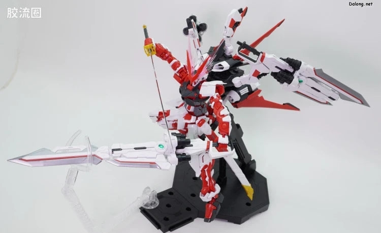 P-Bandai MG 1/100 Gundam Astray Red Dragon
