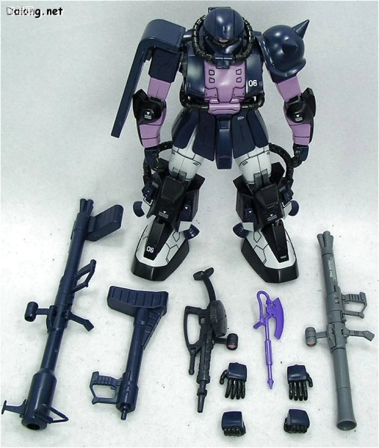 Bandai MG 1/100 MS-06R-1A Zaku II (Black Tri-Stars)