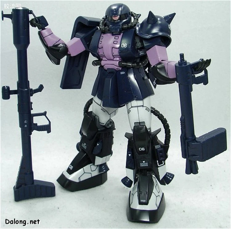 Bandai MG 1/100 MS-06R-1A Zaku II (Black Tri-Stars)