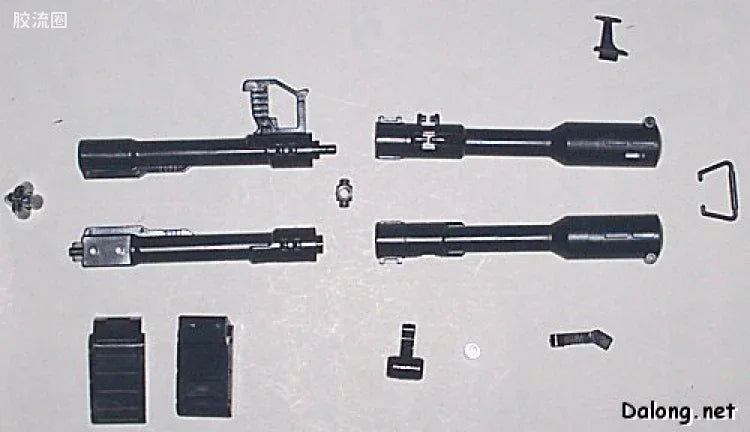 Bandai MG 1/100 MS-06R-1A Zaku II (Black Tri-Stars)