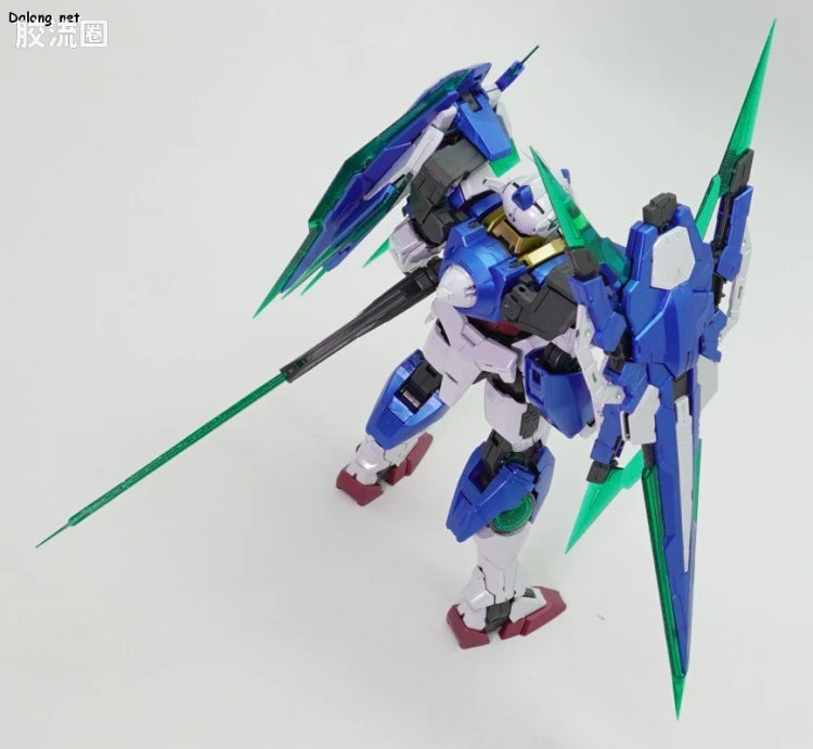 P-Bandai MG 1/100 00 Qan[T] Full Saber [Special Coating]
