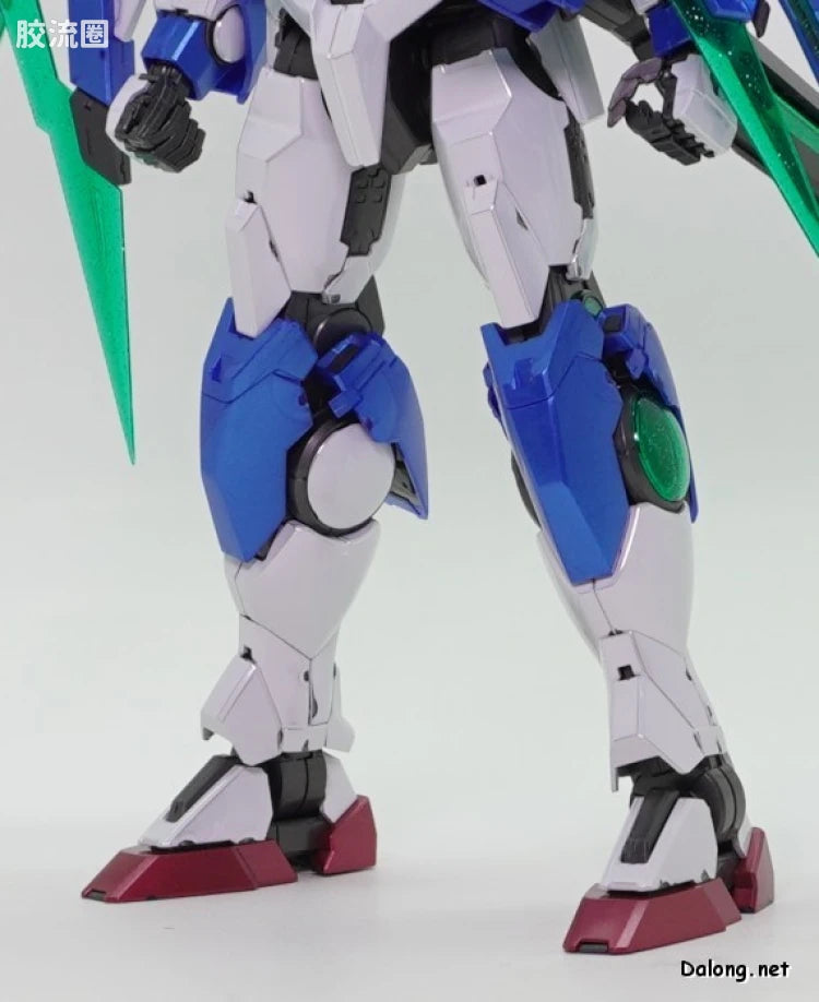 P-Bandai MG 1/100 00 Qan[T] Full Saber [Special Coating]