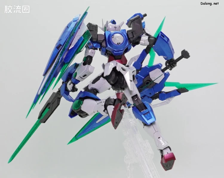 P-Bandai MG 1/100 00 Qan[T] Full Saber [Special Coating]