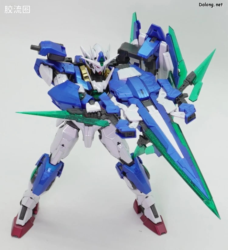 P-Bandai MG 1/100 00 Qan[T] Full Saber [Special Coating]