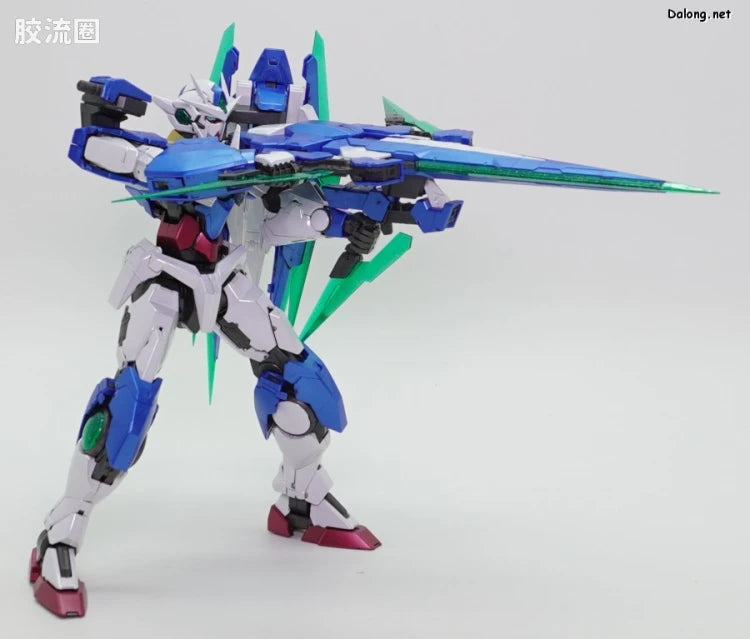 P-Bandai MG 1/100 00 Qan[T] Full Saber [Special Coating]
