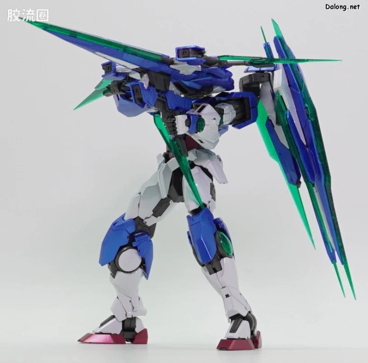 P-Bandai MG 1/100 00 Qan[T] Full Saber [Special Coating]