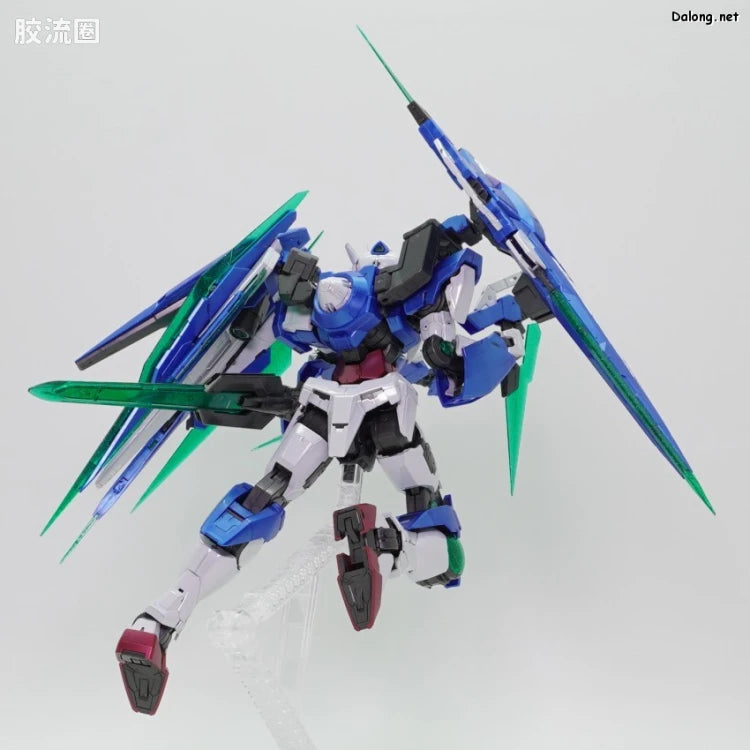 P-Bandai MG 1/100 00 Qan[T] Full Saber [Special Coating]