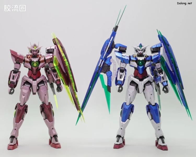 P-Bandai MG 1/100 00 Qan[T] Full Saber [Special Coating]