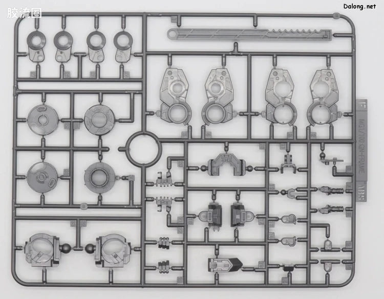 P-Bandai MG 1/100 00 Qan[T] Full Saber [Special Coating]