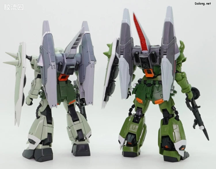 P-Bandai MG 1/100 Blaze Zaku Phantom / Blaze Zaku Warrior