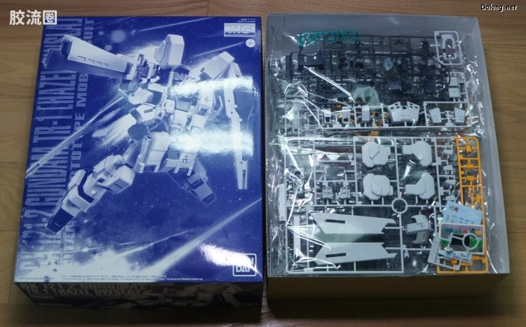 P-Bandai MG 1/100 Gundam TR-1 [Hazel Owsla]