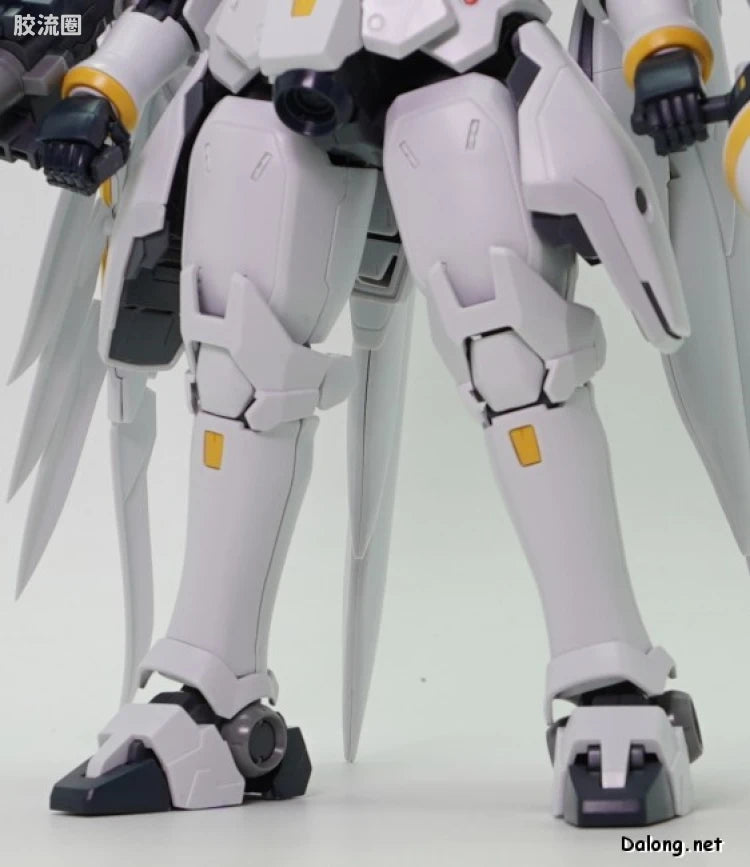 P-Bandai MG 1/100 Tallgeese Fluegel EW