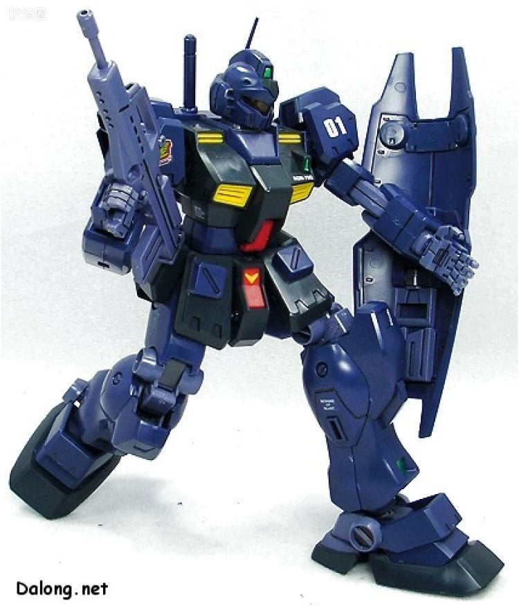 Bandai MG 1/100 RGM-79Q GM Quel