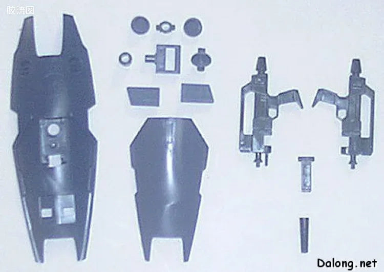 Bandai MG 1/100 RGM-79Q GM Quel