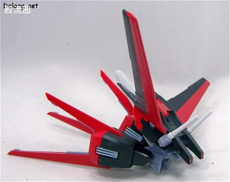 Bandai MG 1/100 Aile Strike Gundam (Deactive Mode)