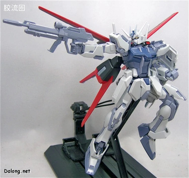 Bandai MG 1/100 Aile Strike Gundam (Deactive Mode)