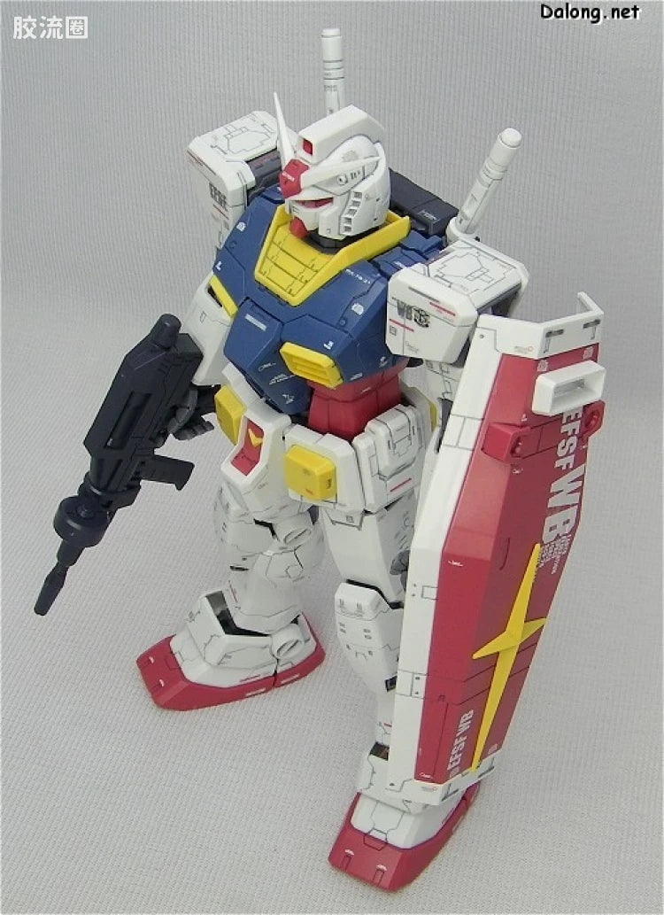 Bandai MG 1/100 RX-78-2 Gundam Ver. GUNDAM CRISIS