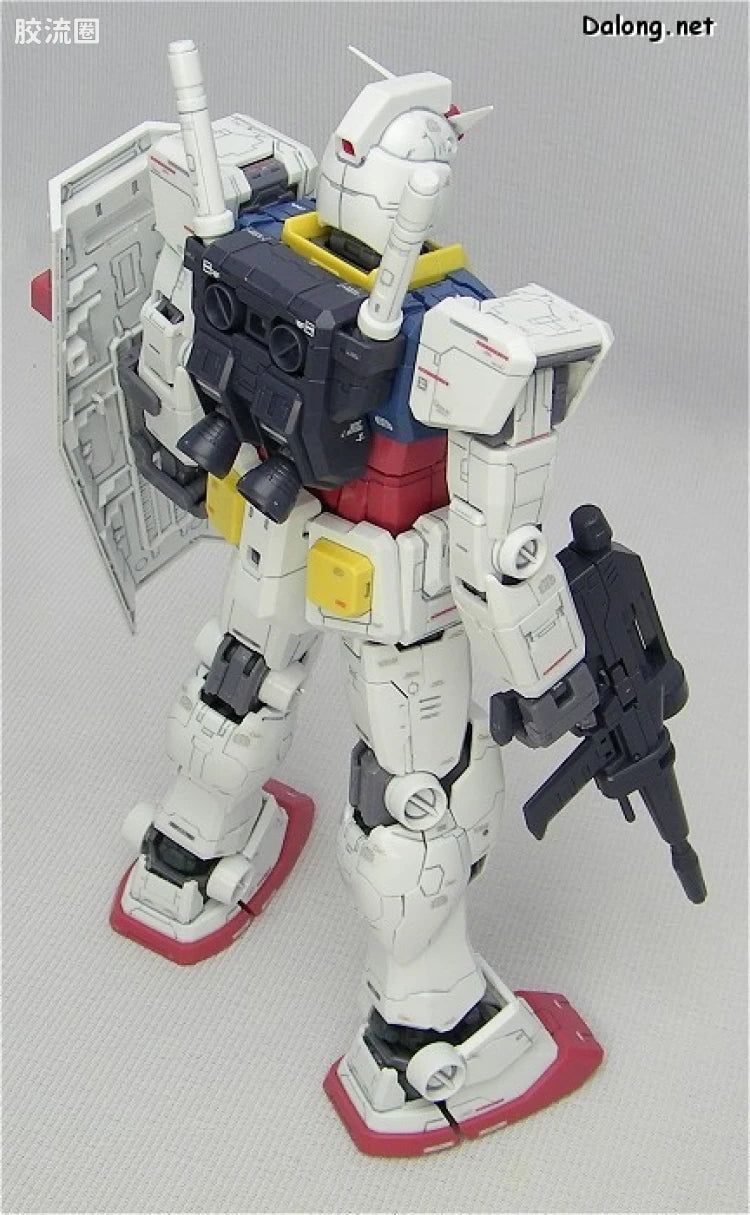 Bandai MG 1/100 RX-78-2 Gundam Ver. GUNDAM CRISIS