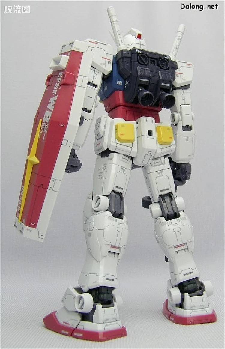 Bandai MG 1/100 RX-78-2 Gundam Ver. GUNDAM CRISIS