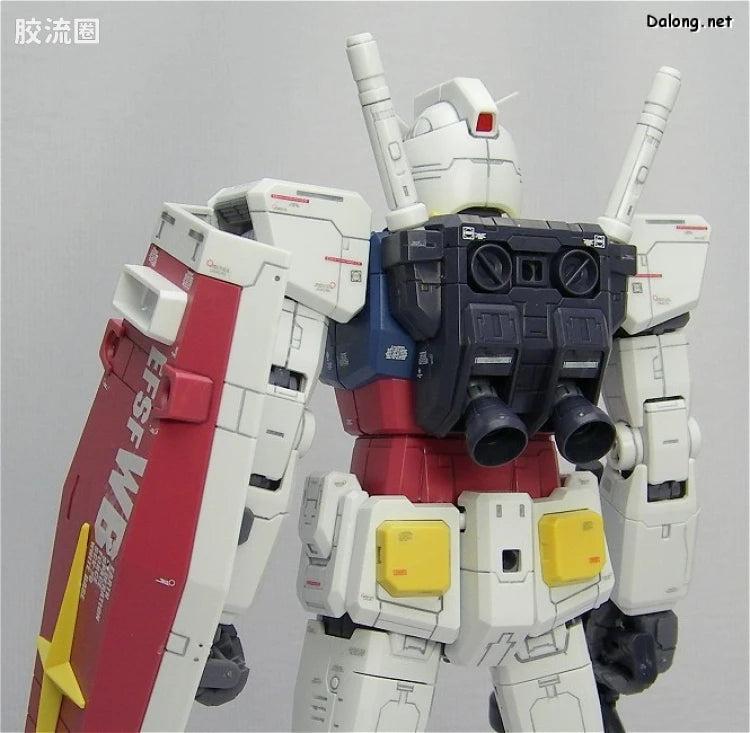 Bandai MG 1/100 RX-78-2 Gundam Ver. GUNDAM CRISIS