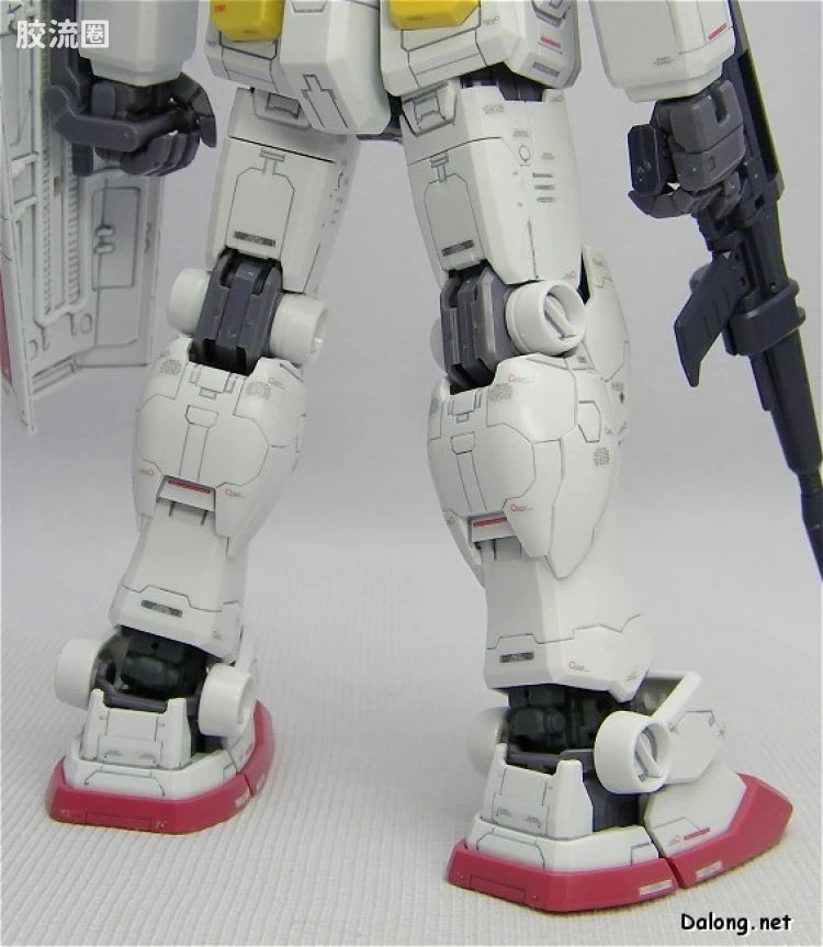 Bandai MG 1/100 RX-78-2 Gundam Ver. GUNDAM CRISIS