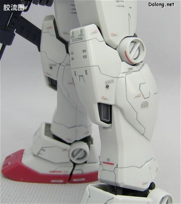 Bandai MG 1/100 RX-78-2 Gundam Ver. GUNDAM CRISIS