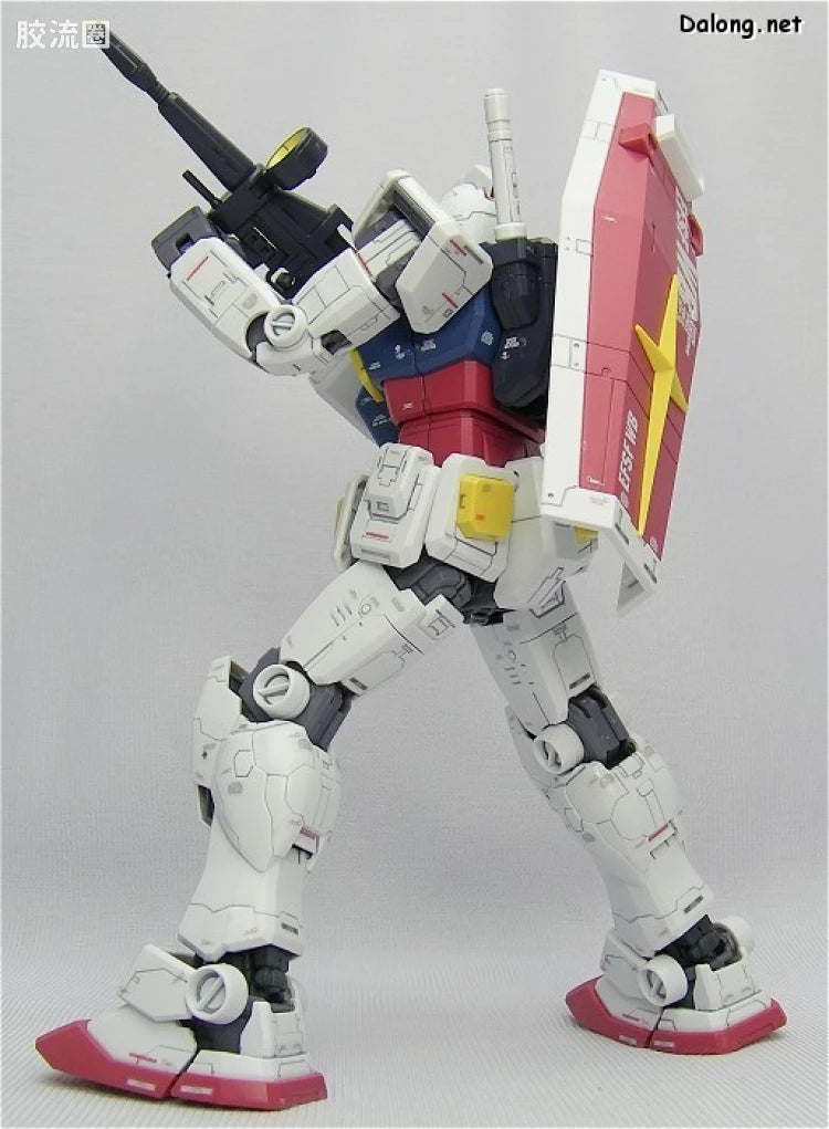 Bandai MG 1/100 RX-78-2 Gundam Ver. GUNDAM CRISIS