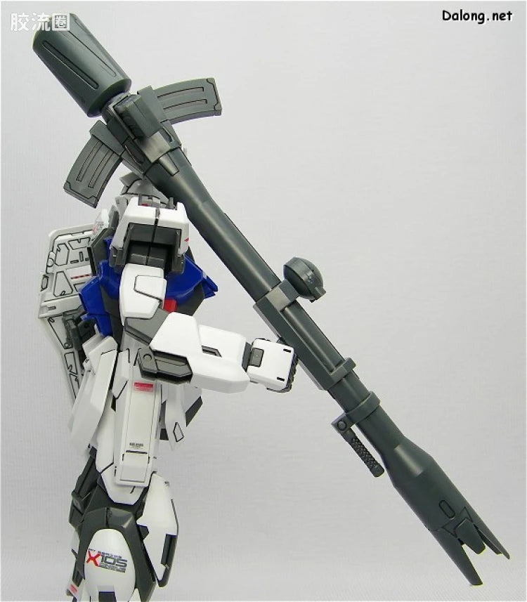 Bandai MG 1/100 Aile Strike Gundam + Bazooka