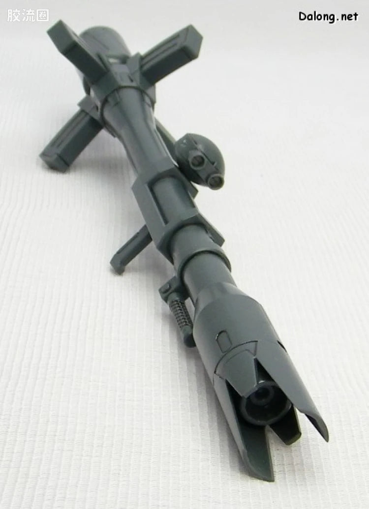Bandai MG 1/100 Aile Strike Gundam + Bazooka