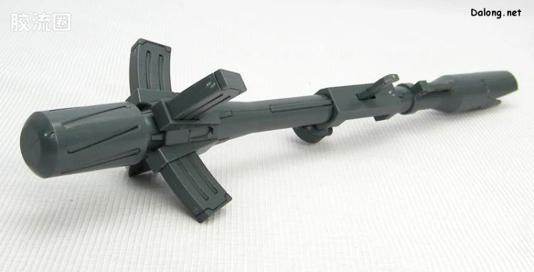 Bandai MG 1/100 Aile Strike Gundam + Bazooka
