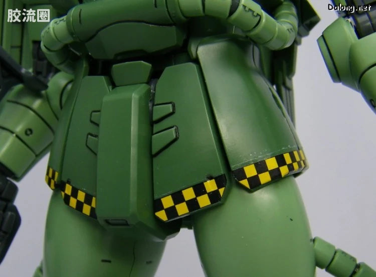 Bandai MG 1/100 MS-06R-1 Zaku II [Pro Shop Limited]