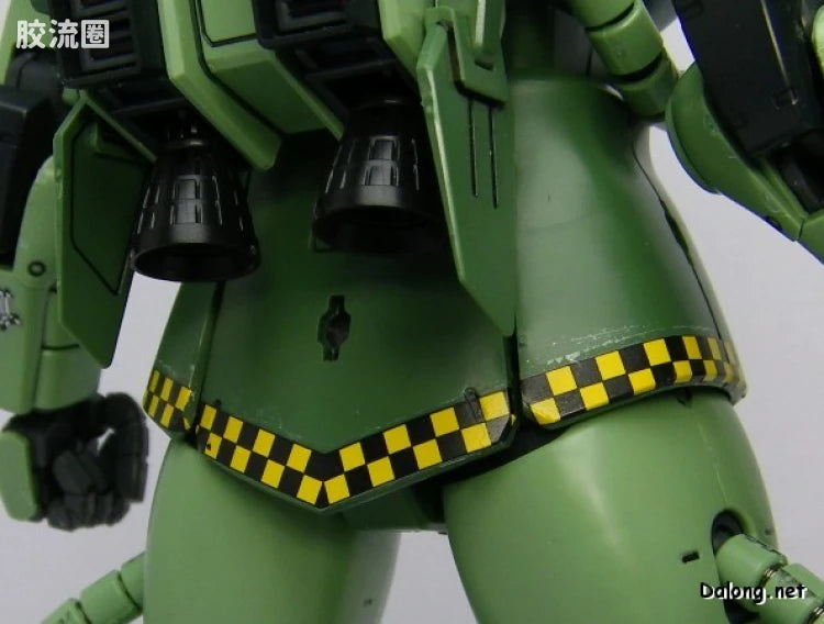 Bandai MG 1/100 MS-06R-1 Zaku II [Pro Shop Limited]