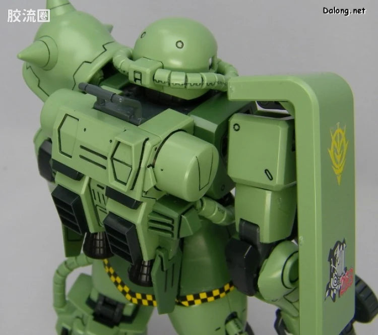Bandai MG 1/100 MS-06R-1 Zaku II [Pro Shop Limited]