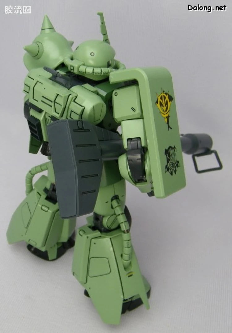 Bandai MG 1/100 MS-06R-1 Zaku II [Pro Shop Limited]