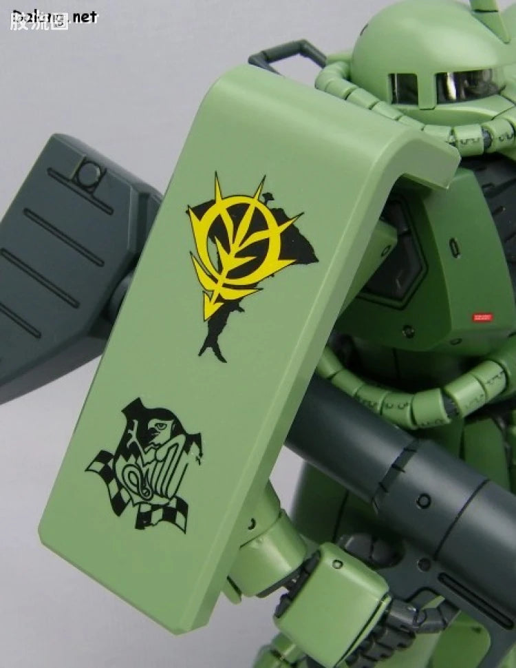 Bandai MG 1/100 MS-06R-1 Zaku II [Pro Shop Limited]