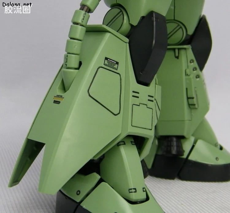 Bandai MG 1/100 MS-06R-1 Zaku II [Pro Shop Limited]