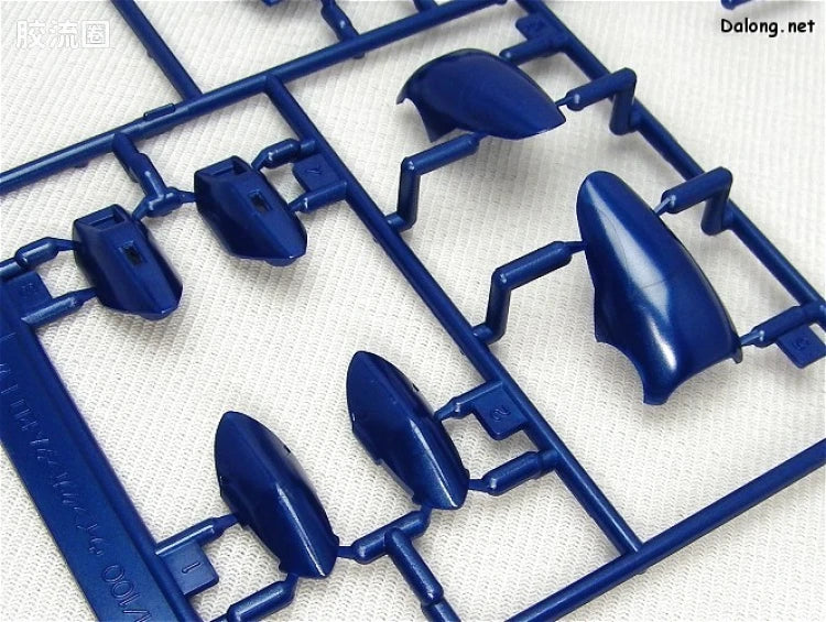 Bandai MG 1/100 Wing Gundam Zero EW [Pearl Mirror Coating Ver.]