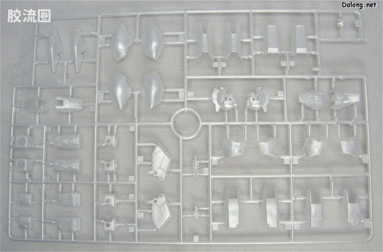 Bandai MG 1/100 Wing Gundam Zero EW [Pearl Mirror Coating Ver.]