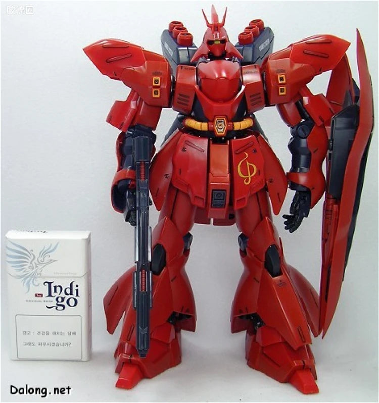 Bandai MG 1/100 MSN-04 Sazabi