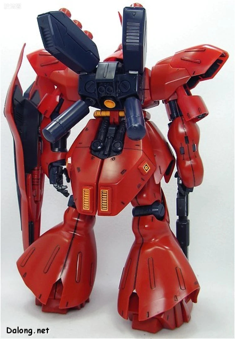 Bandai MG 1/100 MSN-04 Sazabi