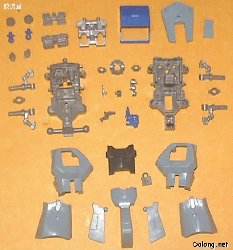 Bandai MG 1/100 MS-05B Zaku I (Ramba Ral Custom)