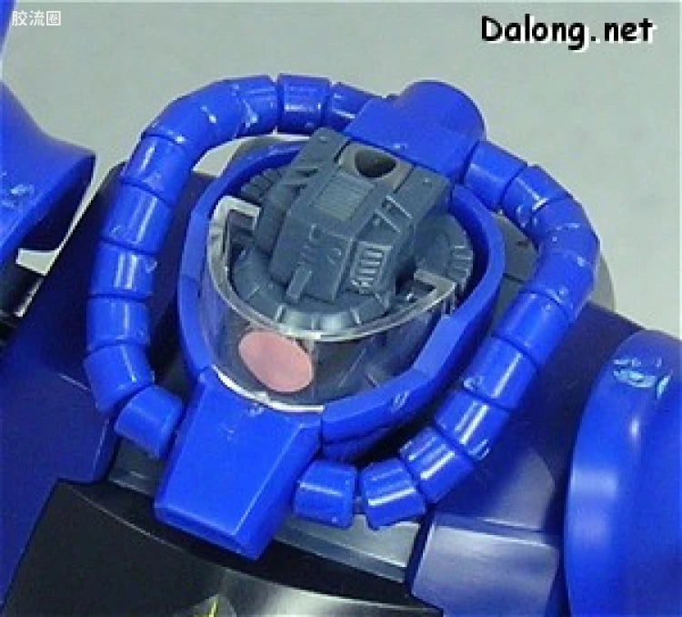 Bandai MG 1/100 MS-07B Gouf
