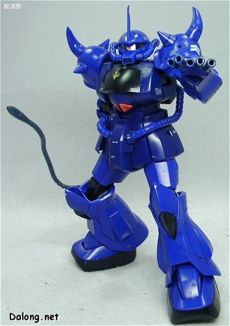 Bandai MG 1/100 MS-07B Gouf