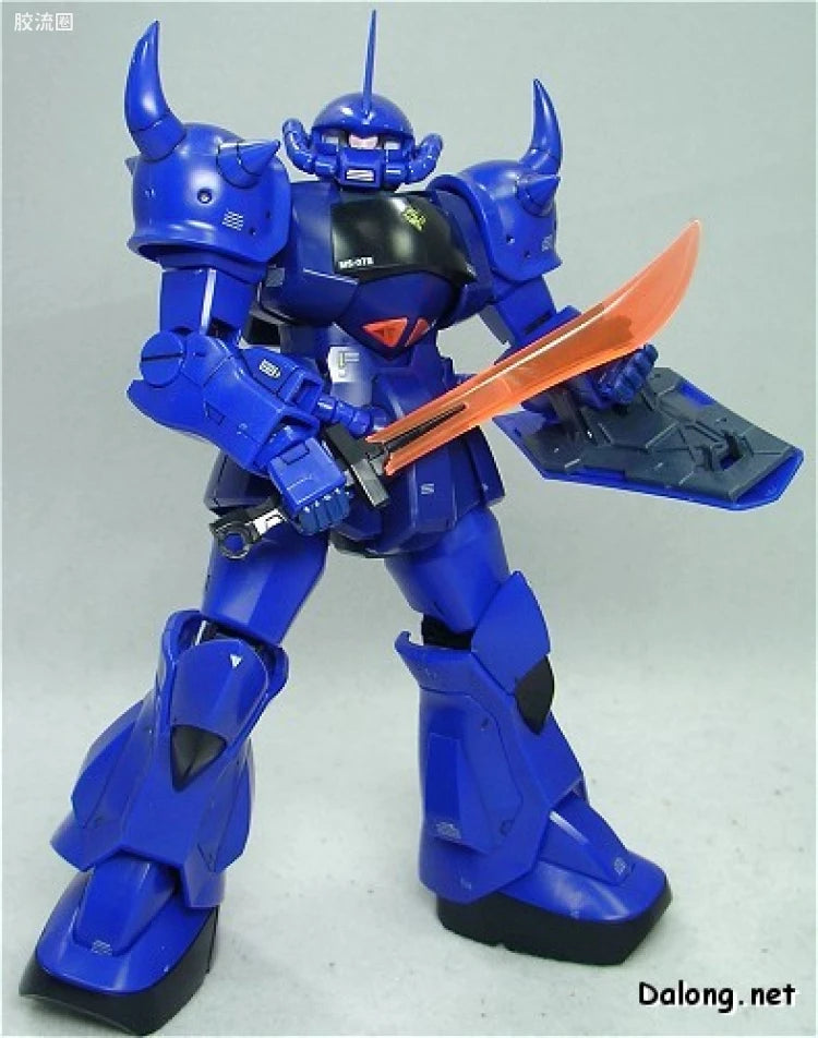 Bandai MG 1/100 MS-07B Gouf