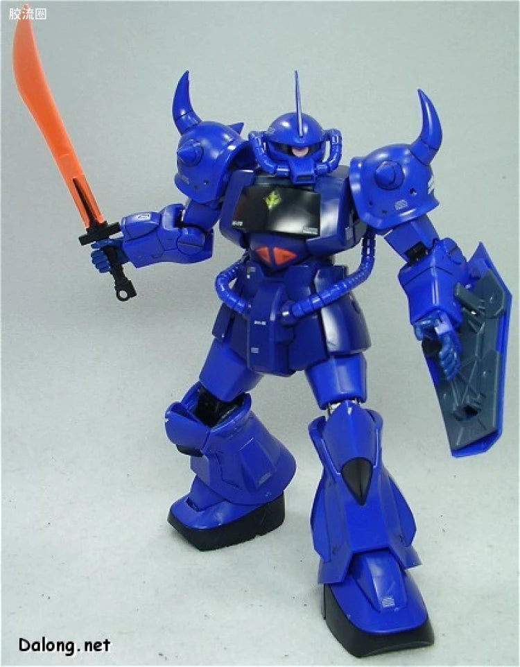 Bandai MG 1/100 MS-07B Gouf