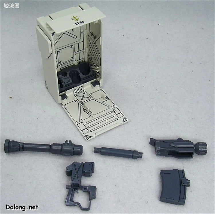 Bandai MG 1/100 RX-79[G]Ez-8 Gundam Ez8